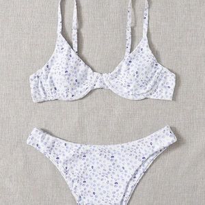 Ditsy Floral Underwire Bikini Swimsuit
